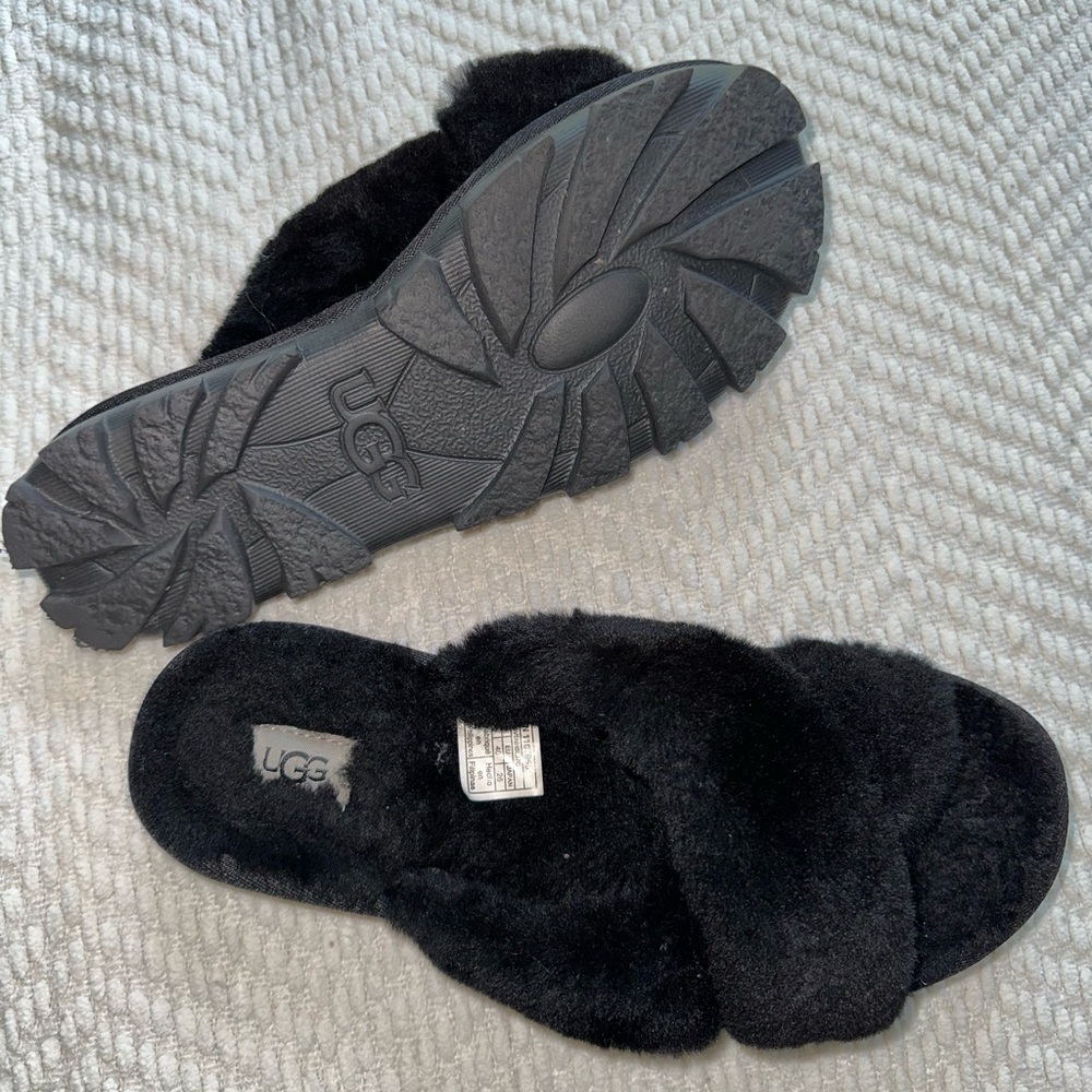 Ugg Scuffita Slippers